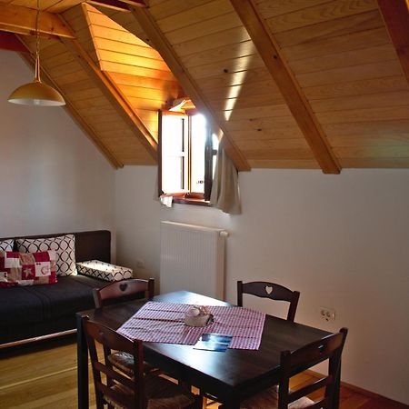 Apartmani Belvedere Fuzine Bagian luar foto